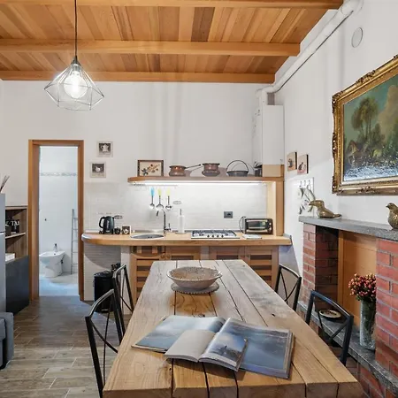 La Casa Di Pietra Di Moltrasio! Lägenhet Moltrasio