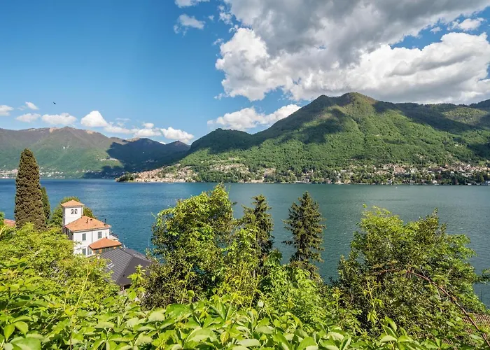 La Casa Di Pietra Di Moltrasio! *